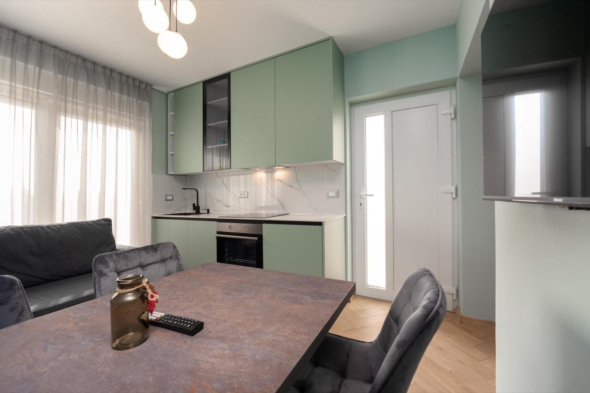 Larum Apartmens Врсар Екстер'єр фото