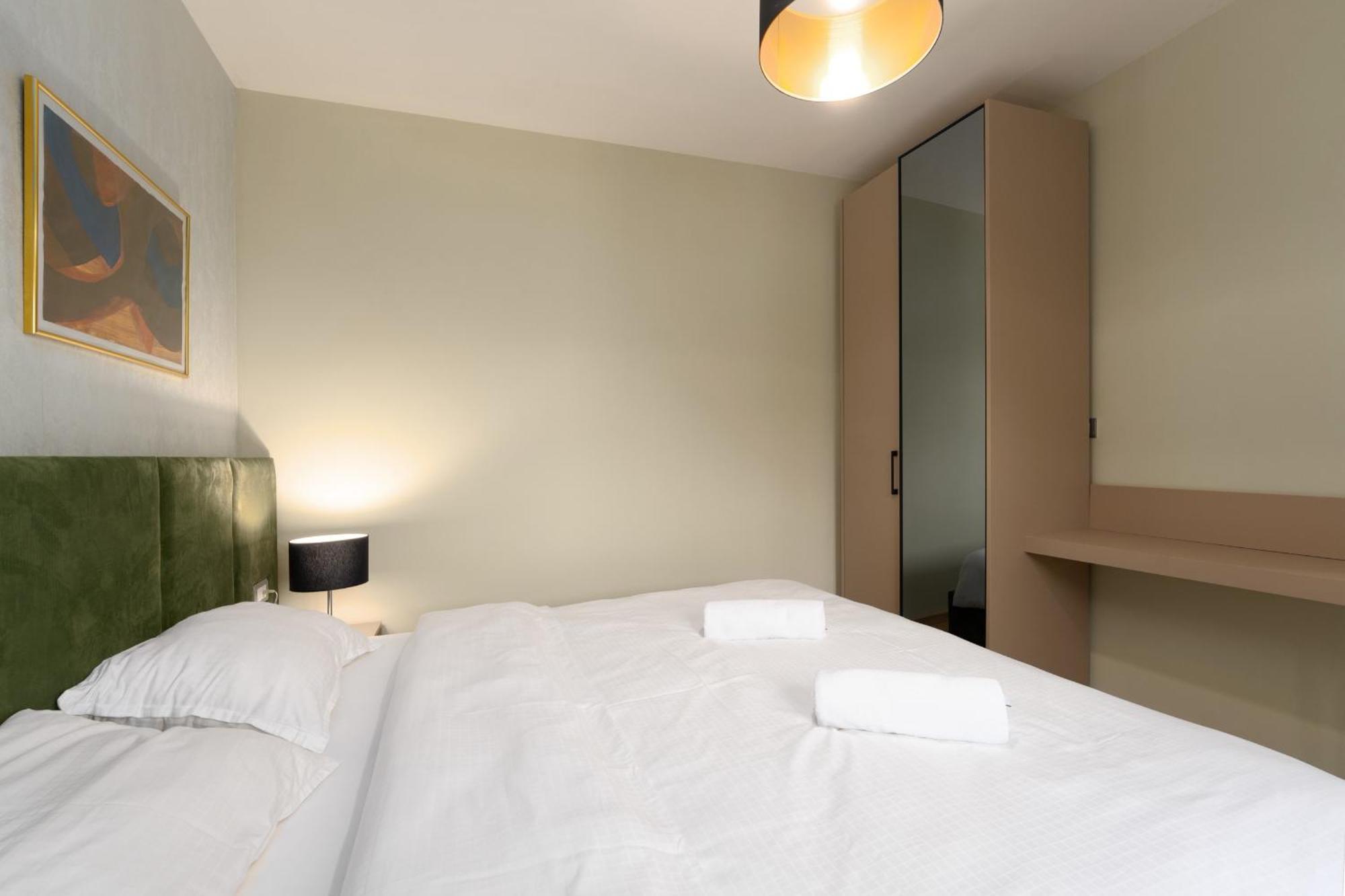 Larum Apartmens Врсар Екстер'єр фото