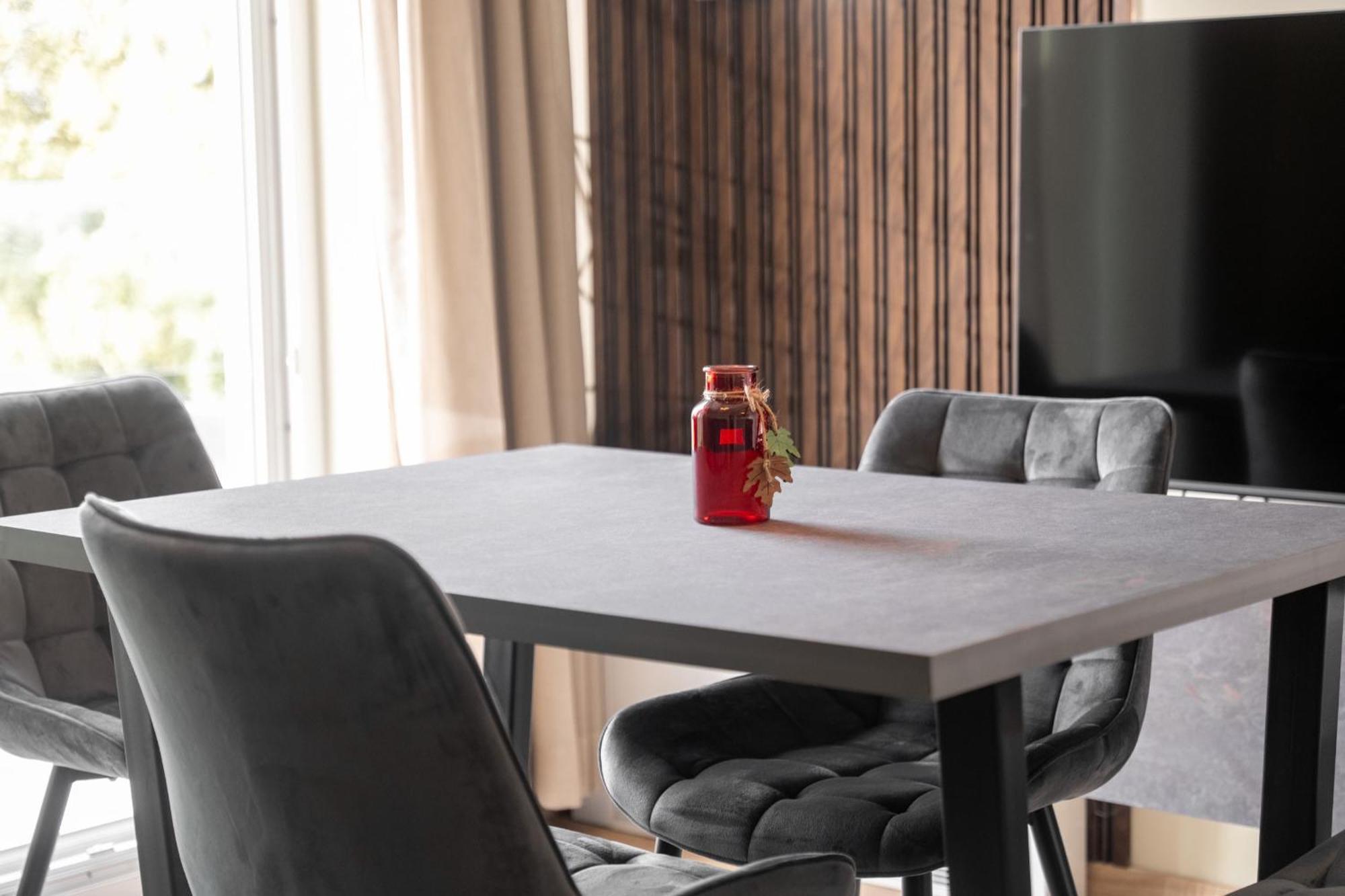 Larum Apartmens Врсар Екстер'єр фото