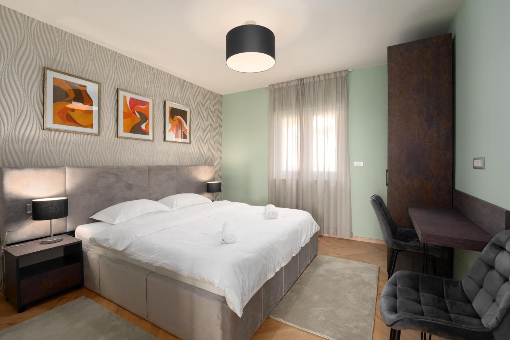 Larum Apartmens Врсар Екстер'єр фото